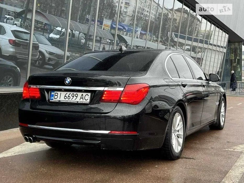 BMW7 3.0 автомат 2014