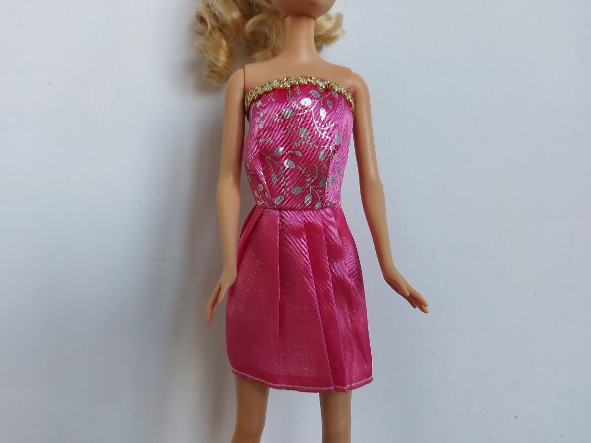 Lalka Barbie My Scene Mattel 1999 rok z rzęsami zginające nogi