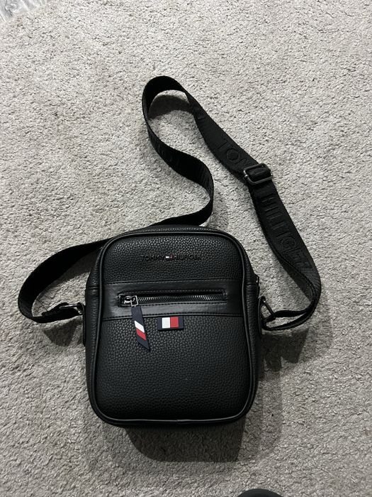 Torba Tommy Hilfiger – czarna, jak nowa!