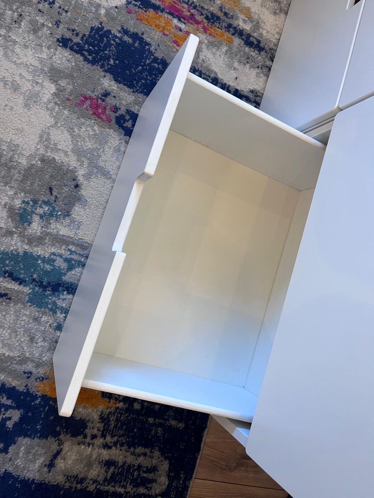 Szafa ikea stuva biała 1 szt z półkami