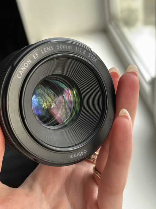 Обʼєктив Canon EF 55mm f/1.8