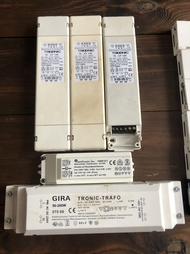 Transformatory halogen Gira Berker 230V 12V zestaw 11 sztuk
