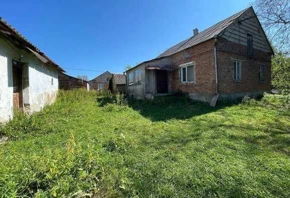 Продаж будинку з великою земельною ділянкою,село Любовичі.Без комісії!