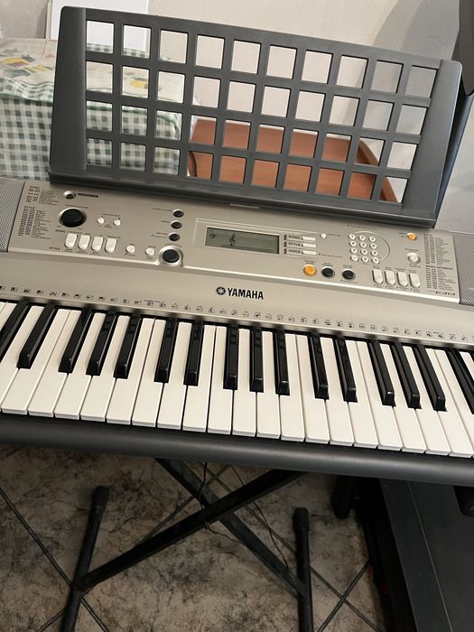 Piano elétrico Yamaha