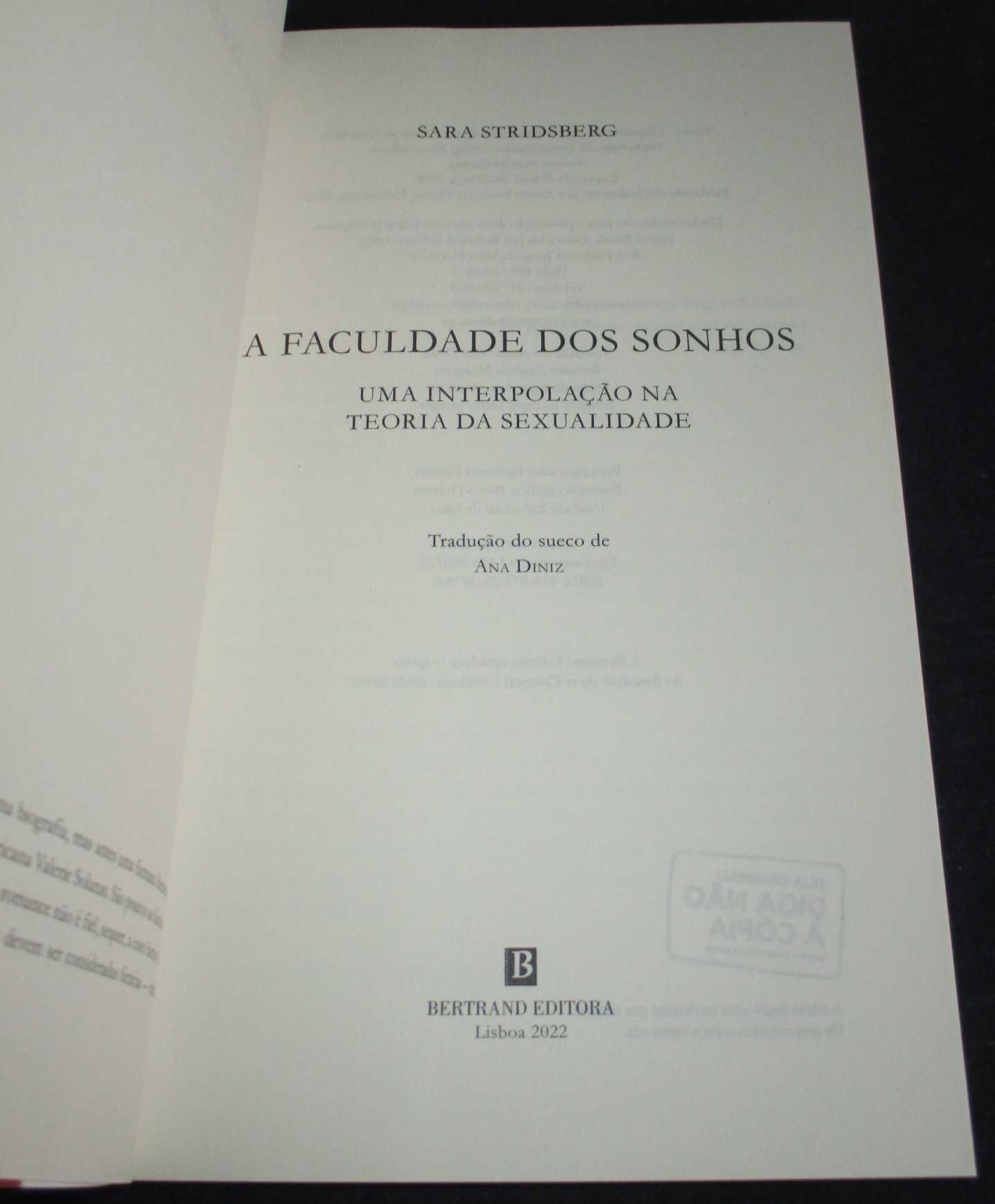 Livro A Faculdade dos Sonhos Sara Stridsberg