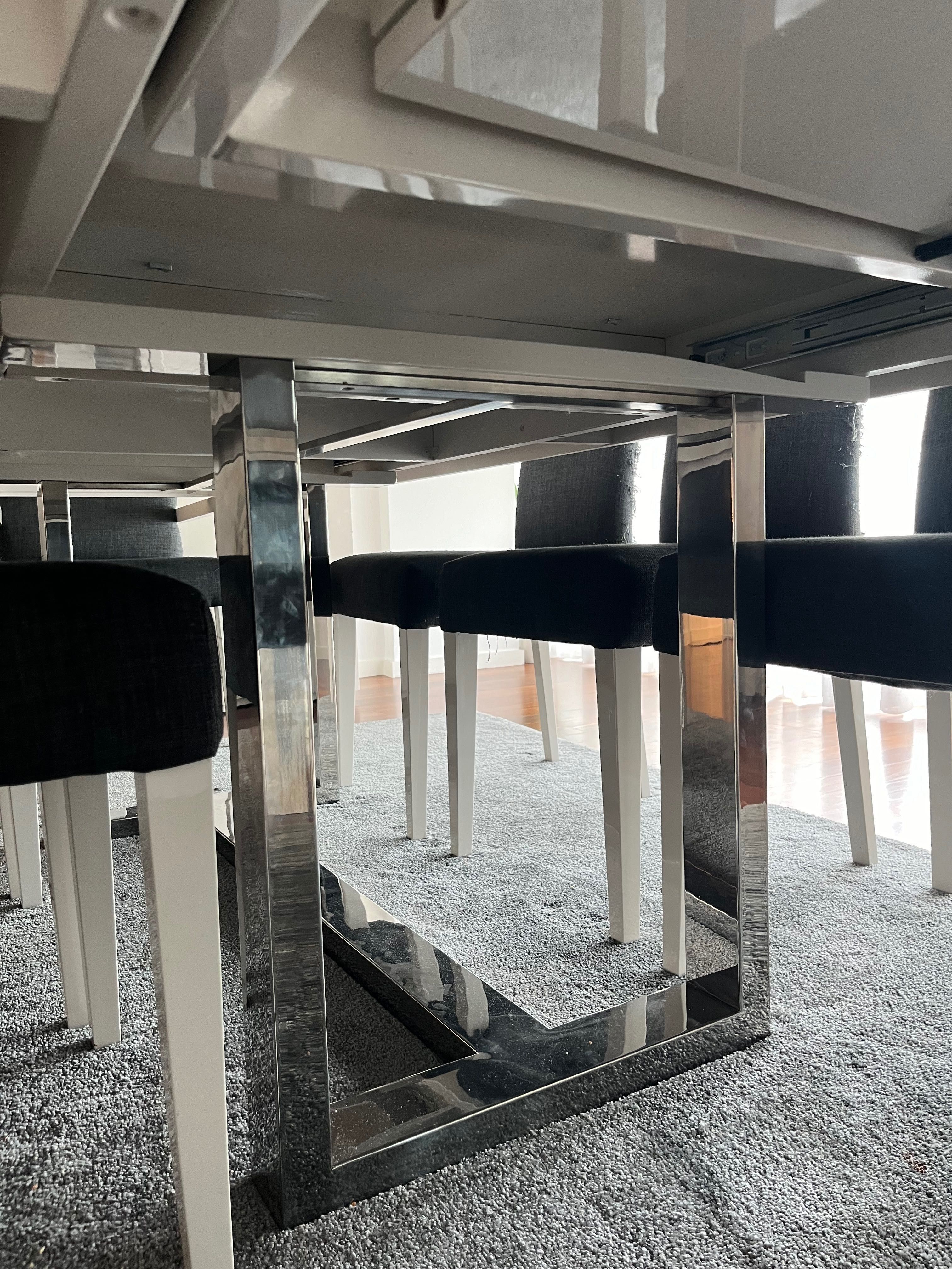 Mesa sala de jantar extensível com 8 cadeiras