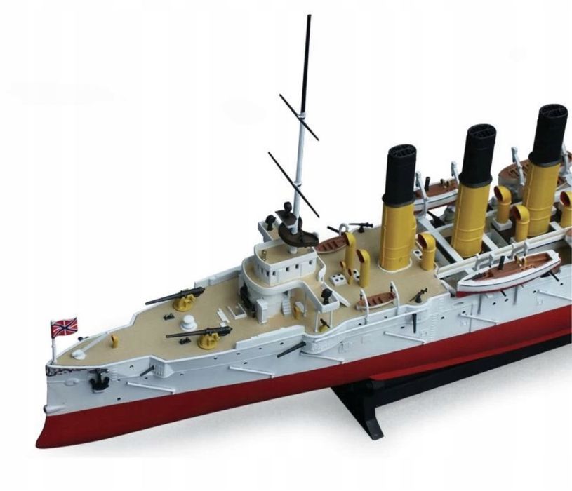 Russian Cruiser Varyag model okręt 1:35 ZVEZDA 9014