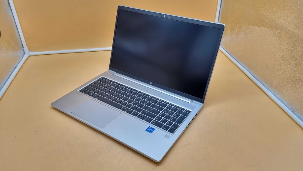 Laptop HP PROBOOK 650 G8 i5-1145G7 16/256GB SSD 15,6" FHD ALUMINIOWY