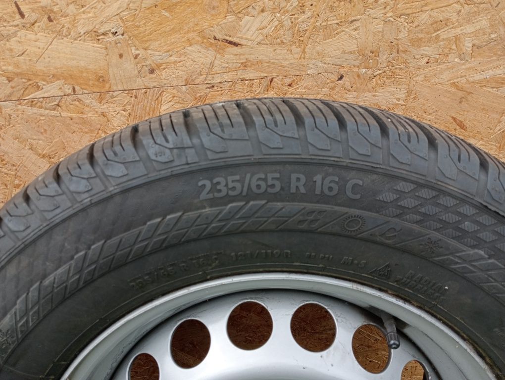 4x Koła 16" Mercedes Sprinter stalówki 235/65 R 16 C