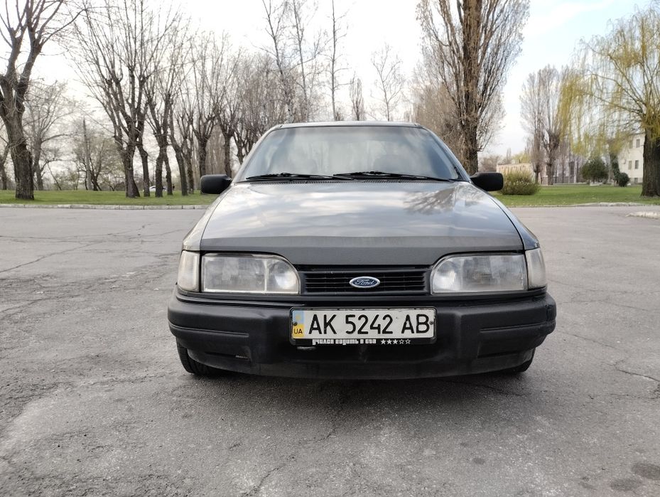 Ford Sierra 2.0 DOHC 1992 ГАЗ/БЕНЗИН
