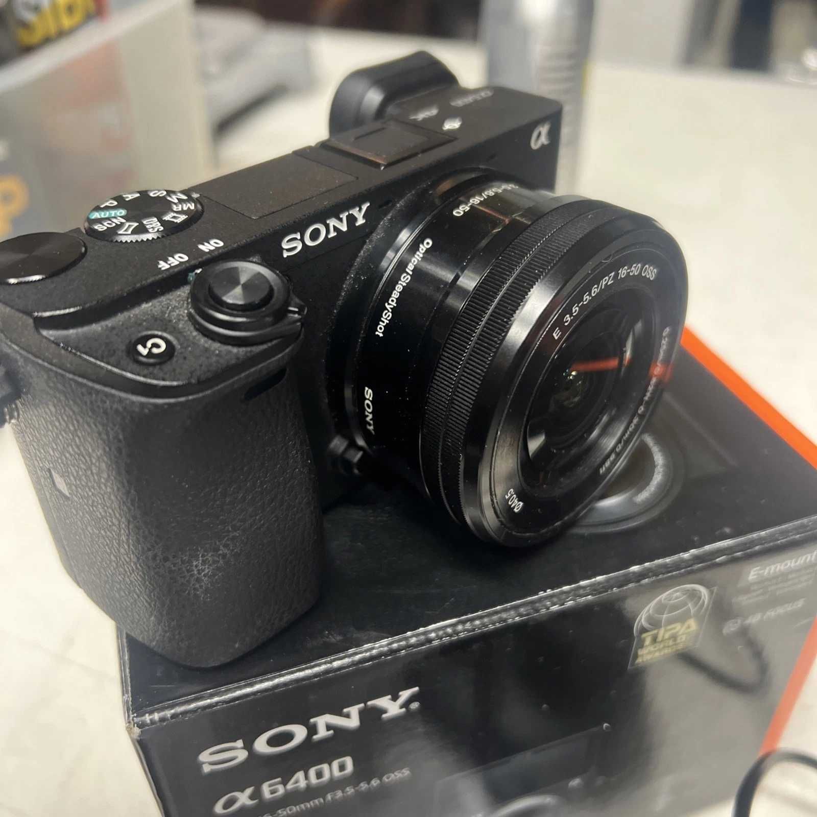 Sony Alpha A6400 Bezlusterkowy aparat cyfrowy I E PZ 16-50mm f/3,5-5,6