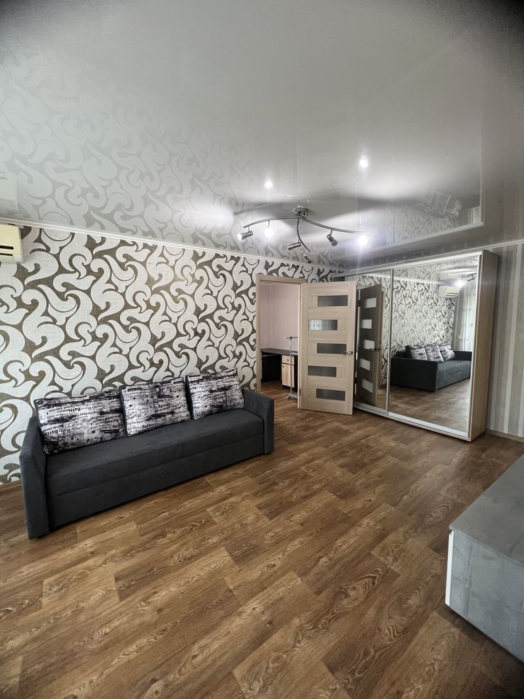 Продажа 2х ком кв, на 98 квартале ( ул Ярослава Мудрого)