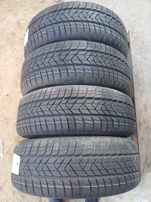 Nowe opony zima 205 50 R17 93H xl AO Pirelli Sottozero 3 Winter
