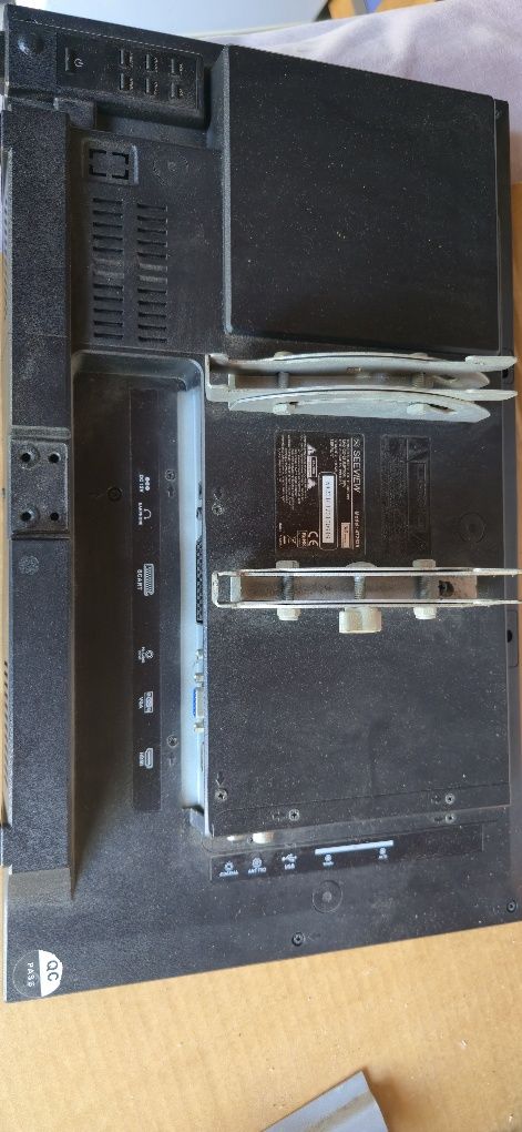 Televisão 12v com apoio