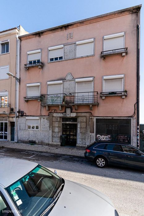 Prédio devoluto para reabilitação em Lisboa