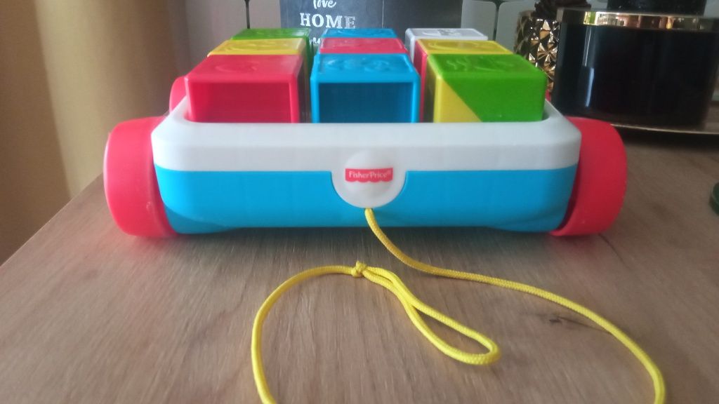 Wózek Fisher Price, do ciągnięcia, klocki, sznurek, cyferki