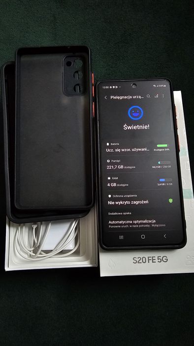 Sprzedam Samsung Galaxy S20 FE 5G – Stan bardzo dobry + Gratisy