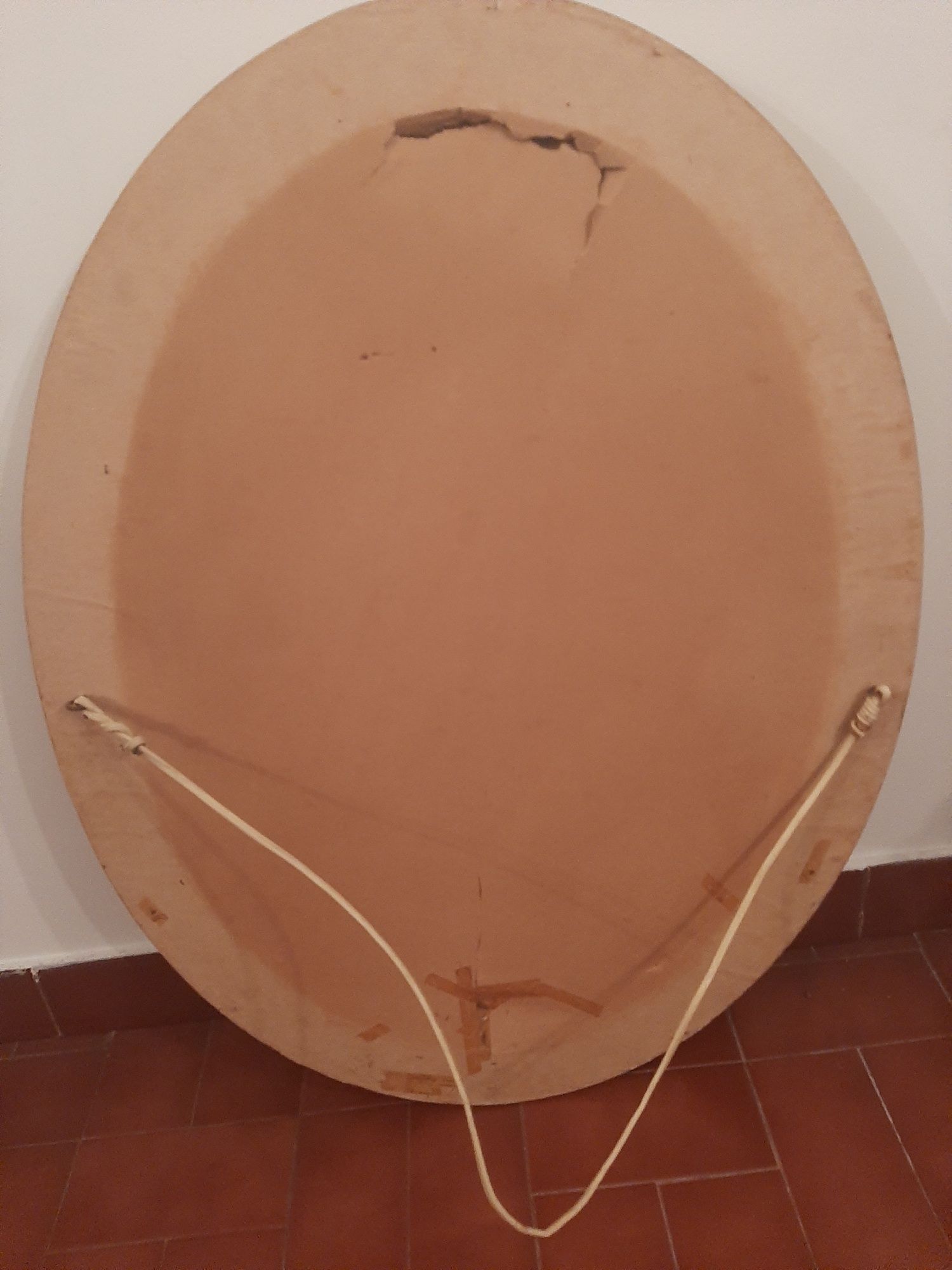 Espelho moldura madeira maciça oval vidro bicelado
