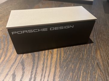 Porsche Design stand reklamowy
