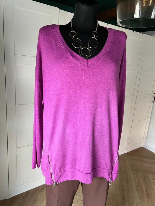 Różowy fioletowy mięciutki sweter z wełny angory i wiskozy rozmiar 44