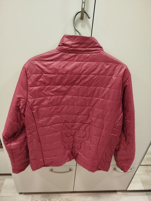 Куртка легенька жіноча, розмір L