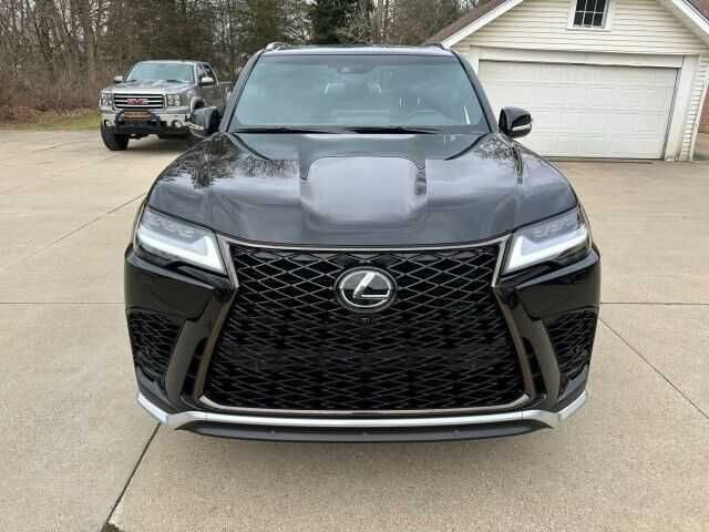 2024 Lexus LX 600 F SPORT