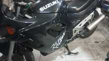 Suzuki GSX 750 F Katana