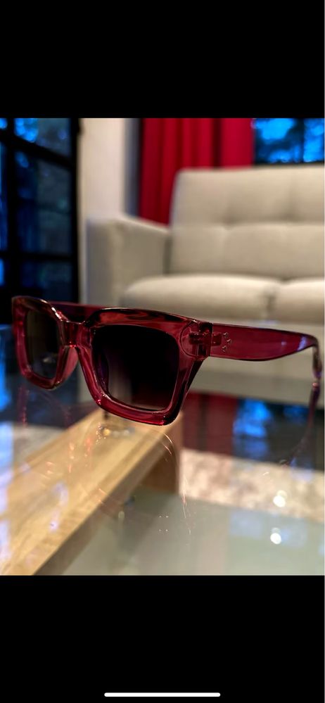 Oculos de sol para mulheres estilo de Grife 4 cores disponiveis