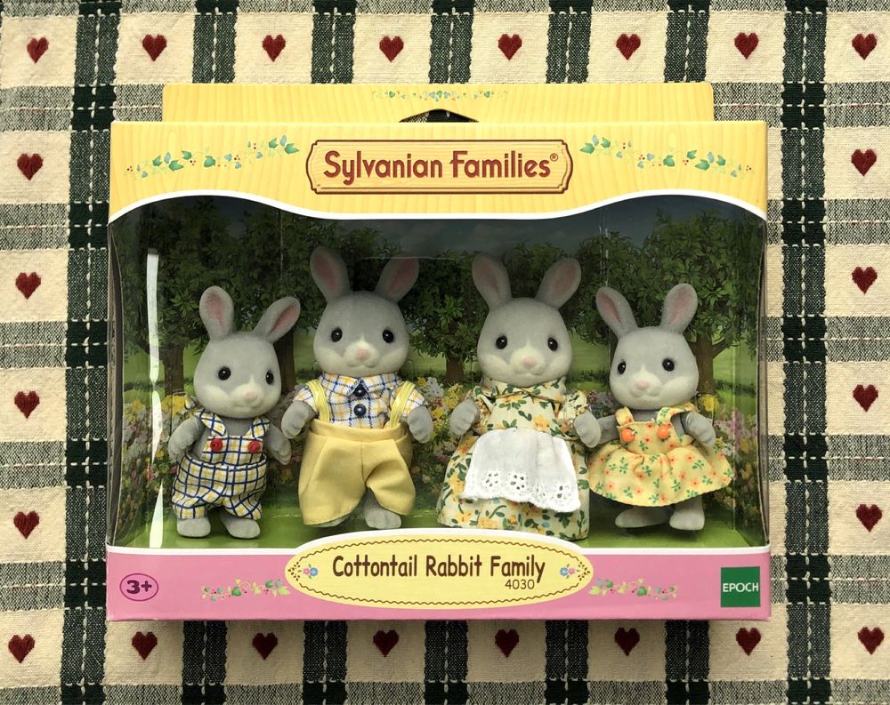 Nowa Sylvanian Families Epoch 4030 rodzina królików Cottontail Rabbit