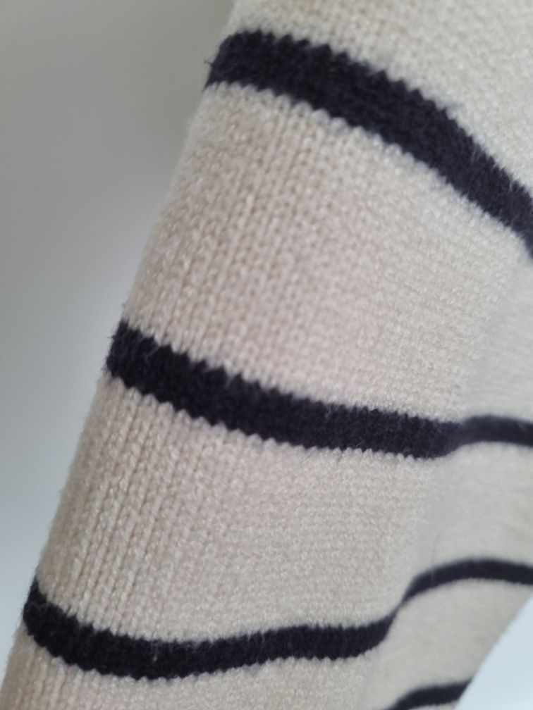 Sweter w paski Zara s/36 z wiskozy oversize