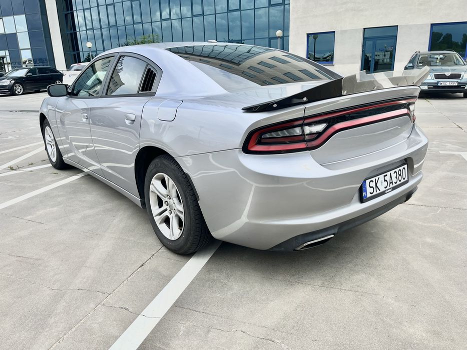Dodge Charger 3.6 ZADBANY!