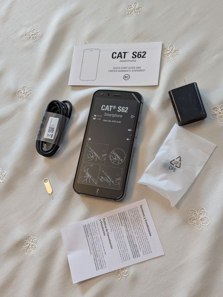 CAT S62, телефон новий