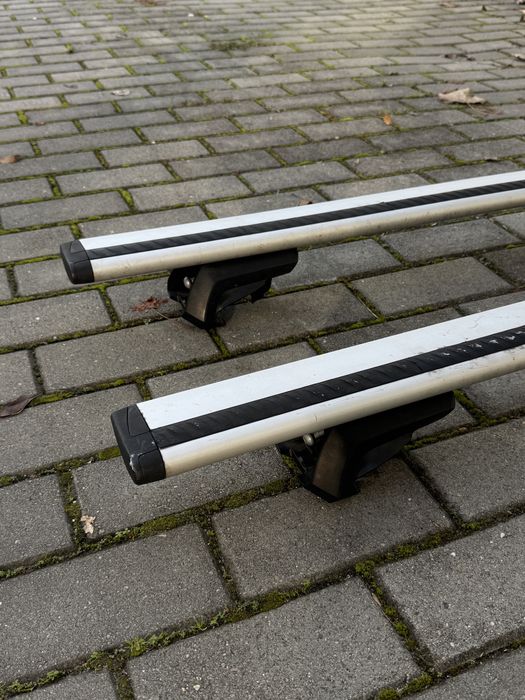 Thule WingBar Evo + Evo Raised Rail