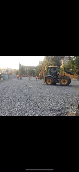 Оренда екскаватор навантажувач