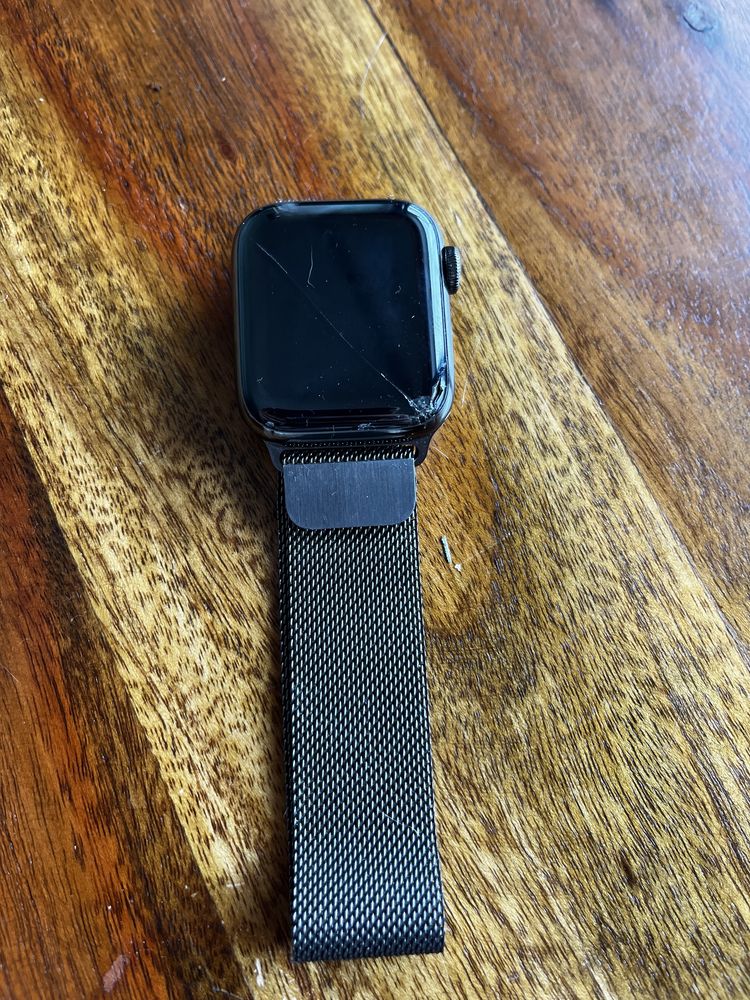 Apple watch S6 40mm gps+telemovel bracelete metálica