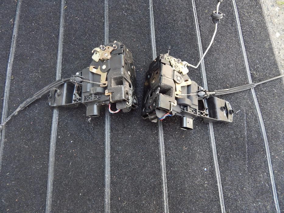 zamek drzwi przód tył prawy lewy passat b5 b5 fl golf 4 octavia Toledo