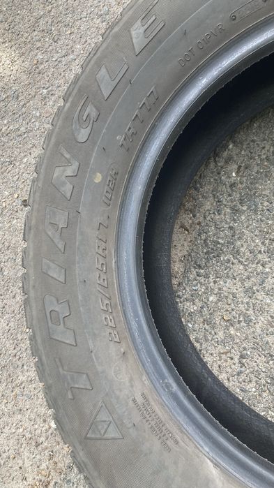 Продам зимову гуму 5 шт. 225х65 r17