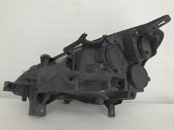 Ótica / farol direita PEUGEOT Partner II