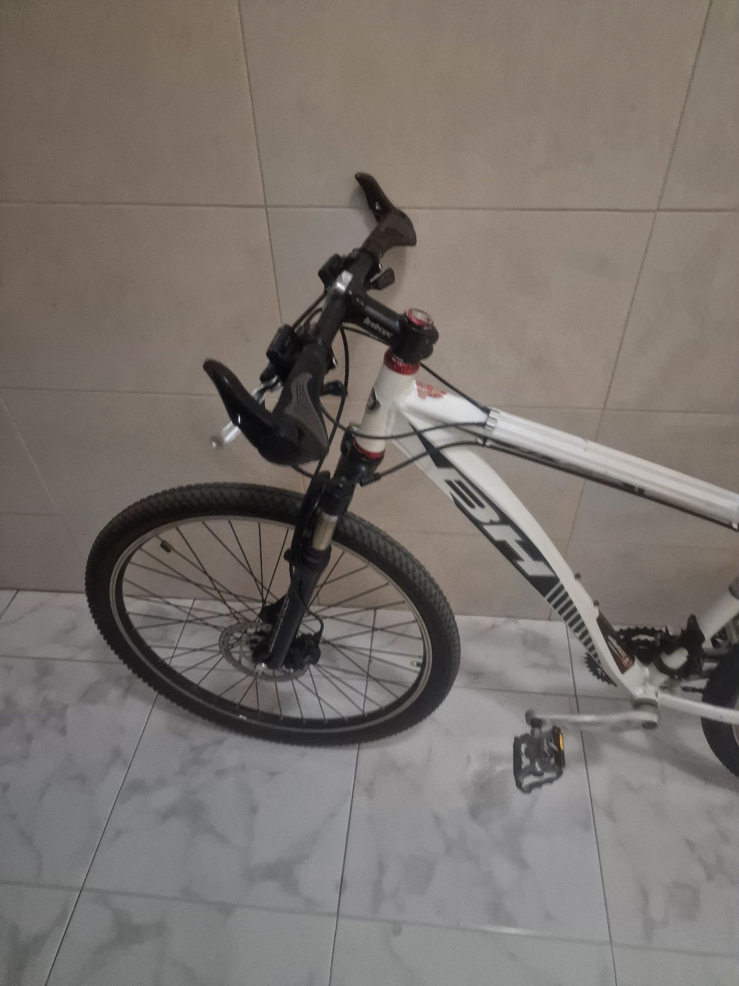 Vendo bicicleta BH aro 26
