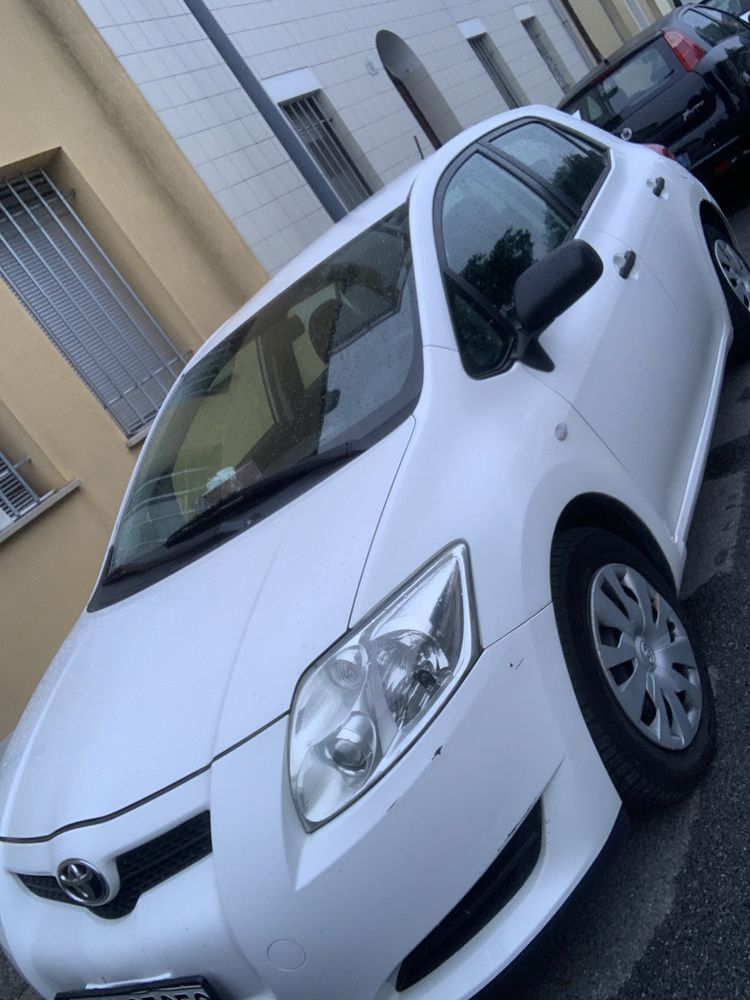 Toyota Auris benzyna + gaz