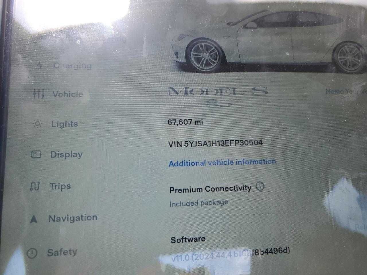 Tesla Model S 2014