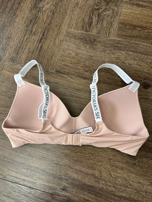 Бюстгалтер Victorias Secret
