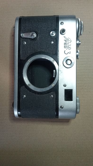 Фотоапарат Фед 3 і Зеніт ЕТ без об'єктивів