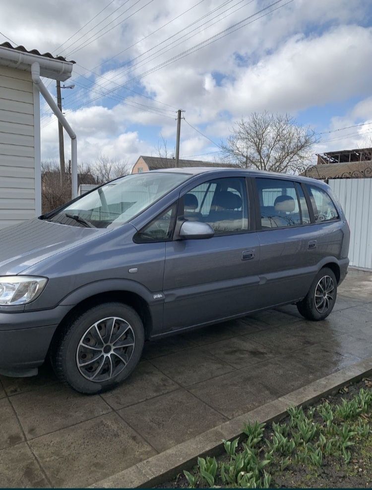 Осель Зефира (Opel zefira 1.8)2005