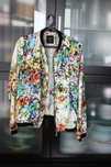 Bomber colorido acetinado com gola preta da ZARA trafaluc Tamanho S