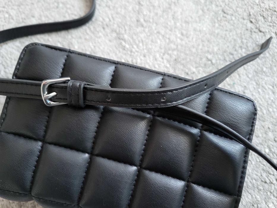 czarna pikowana torebka, HM