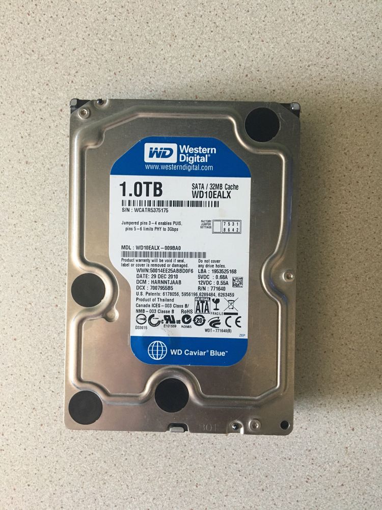 Жёсткий диск Western Digital 1Tb (Есть битые сектора)
