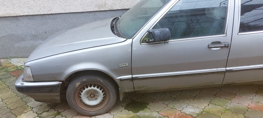lancia thema 2.5