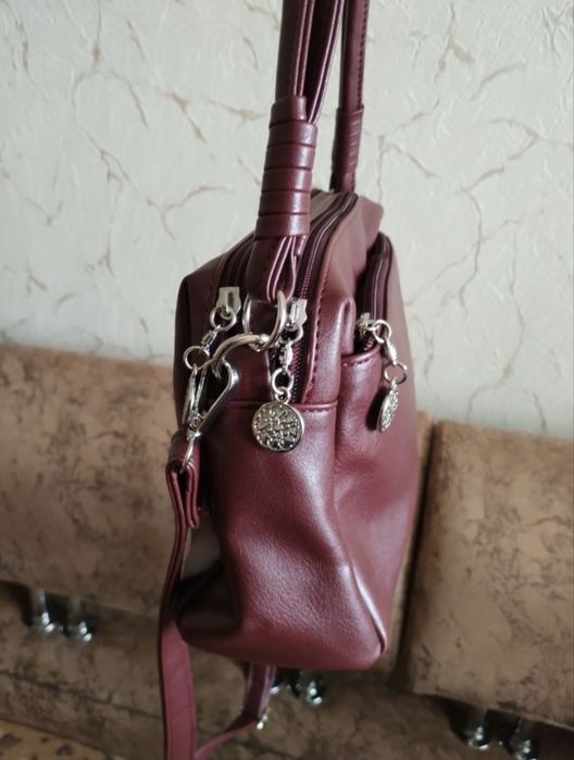 Сумочка сумка шкіряна бургунді Нова