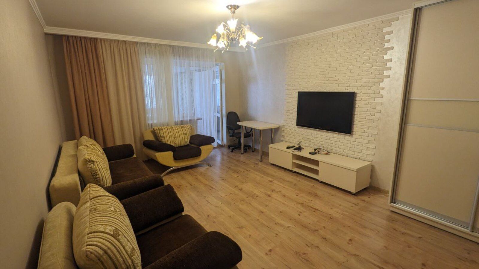 3 кімнатна квартира біля моря